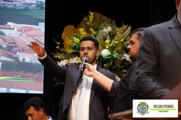 Foto - SOLENIDADE DE POSSE DO PREFEITO, VICE-PREFEITO E VEREADORES E INSTALAÇÃO DA 20ª LEGISLATURA DA CÂMARA MUNICIPAL