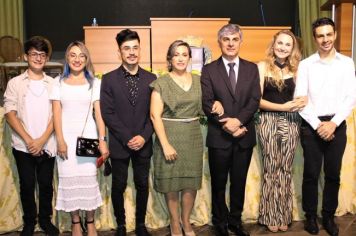 Foto - POSSE DE INSTALAÇÃO DA 19ª LEGISLATURA DO PREFEITO, VICE-PREFEITO E VEREADORES