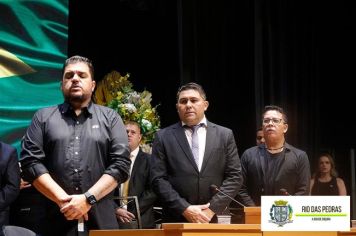 Foto - SOLENIDADE DE POSSE DO PREFEITO, VICE-PREFEITO E VEREADORES E INSTALAÇÃO DA 20ª LEGISLATURA DA CÂMARA MUNICIPAL