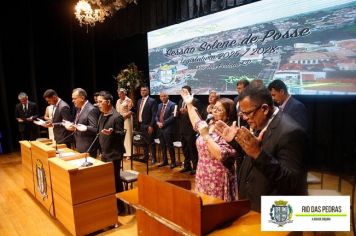 Foto - SOLENIDADE DE POSSE DO PREFEITO, VICE-PREFEITO E VEREADORES E INSTALAÇÃO DA 20ª LEGISLATURA DA CÂMARA MUNICIPAL