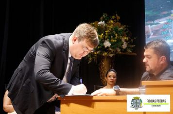 Foto - SOLENIDADE DE POSSE DO PREFEITO, VICE-PREFEITO E VEREADORES E INSTALAÇÃO DA 20ª LEGISLATURA DA CÂMARA MUNICIPAL