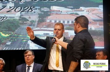Foto - SOLENIDADE DE POSSE DO PREFEITO, VICE-PREFEITO E VEREADORES E INSTALAÇÃO DA 20ª LEGISLATURA DA CÂMARA MUNICIPAL