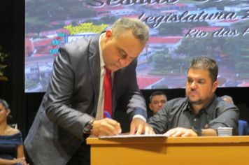 Foto - SOLENIDADE DE POSSE DO PREFEITO, VICE-PREFEITO E VEREADORES E INSTALAÇÃO DA 20ª LEGISLATURA DA CÂMARA MUNICIPAL