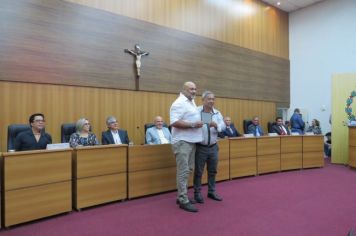 Foto - SESSÃO SOLENE DE ENTREGA DE TÍTULOS DE CIDADÃO 2024 