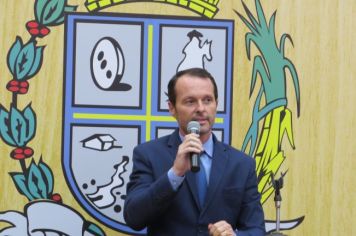 Foto - SESSÃO SOLENE DE ENTREGA DE TÍTULOS DE CIDADÃO 2024 