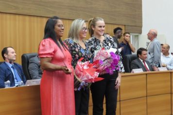 Foto - SESSÃO SOLENE DE ENTREGA DE TÍTULOS DE CIDADÃO 2024 