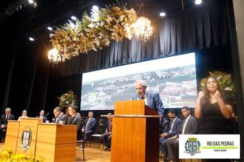 Foto - SOLENIDADE DE POSSE DO PREFEITO, VICE-PREFEITO E VEREADORES E INSTALAÇÃO DA 20ª LEGISLATURA DA CÂMARA MUNICIPAL