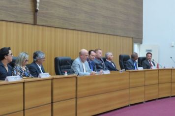 Foto - SESSÃO SOLENE DE ENTREGA DE TÍTULOS DE CIDADÃO 2024 