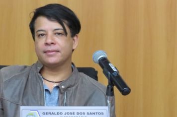 Vereador Professor Geraldo participa da 8a Sessão da Câmara fazendo quatro indicações