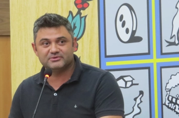 Jhony do Depósito solicita melhorias urbanas