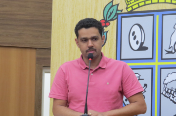 Projeto de Lei que combate a evasão escolar, de autoria do vereador Sóstenes, é aprovado na 11a Sessão da Câmara 