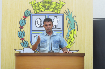 Vereador Rosildo Show solicitou instalação de alambrado do campo no Luiz Massud Coury