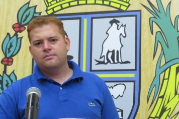 VEREADOR MAX PRESTES SOLICITA A CRIAÇÃO DE UNIDADE DO CREAS NO MUNICIPIO