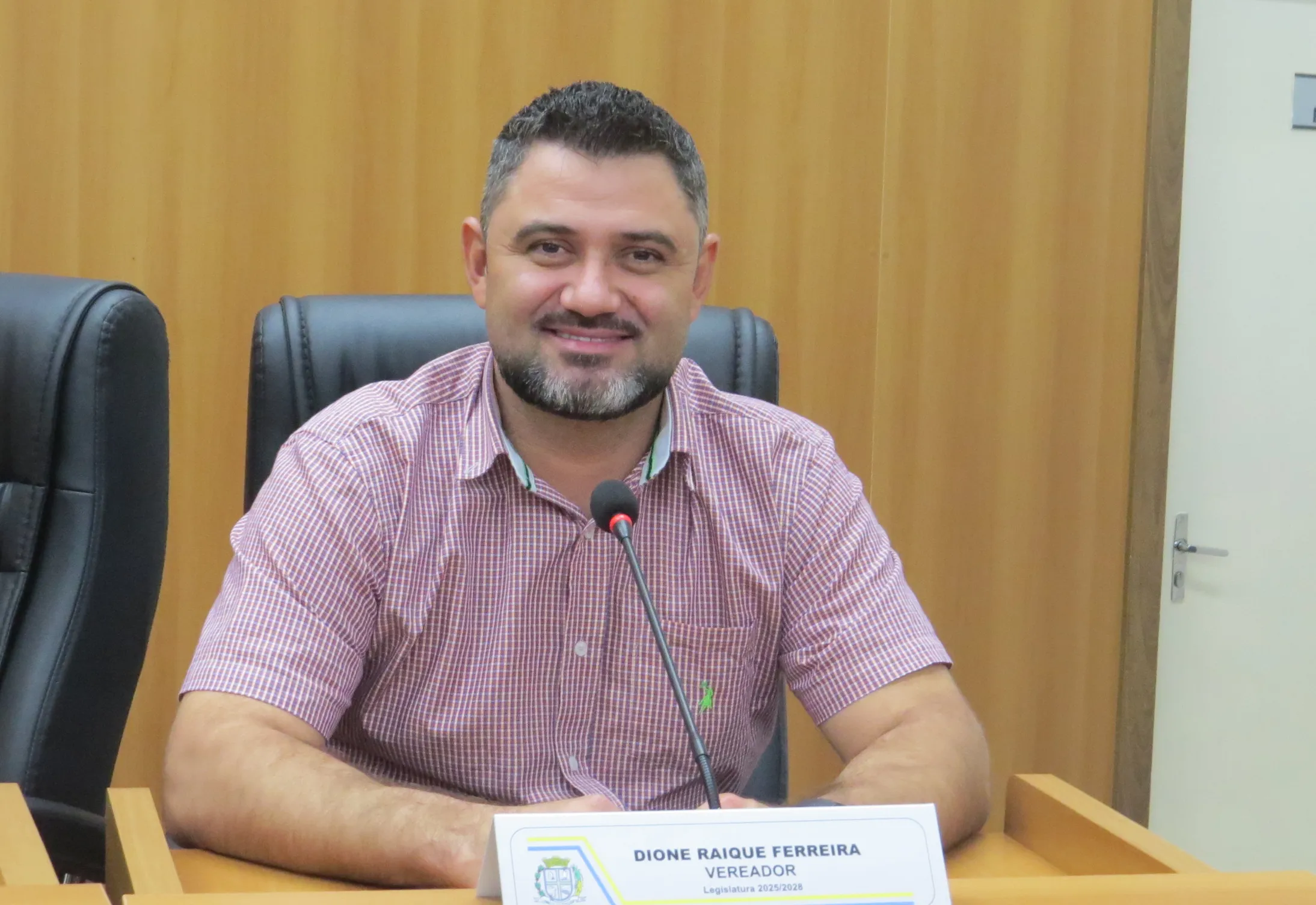 Vereador Dione Raique Ferreira sugere Leira Livre na Avenida dos Operários na 14ª sessão da Câmara Municipal