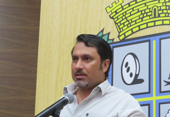 NABUCO E AS OBRAS DO GINÁSIO DE ESPORTES DA ESCOLA ELIAS SALES E DA CRECHE ESCOLA NO MASSUD COURY
