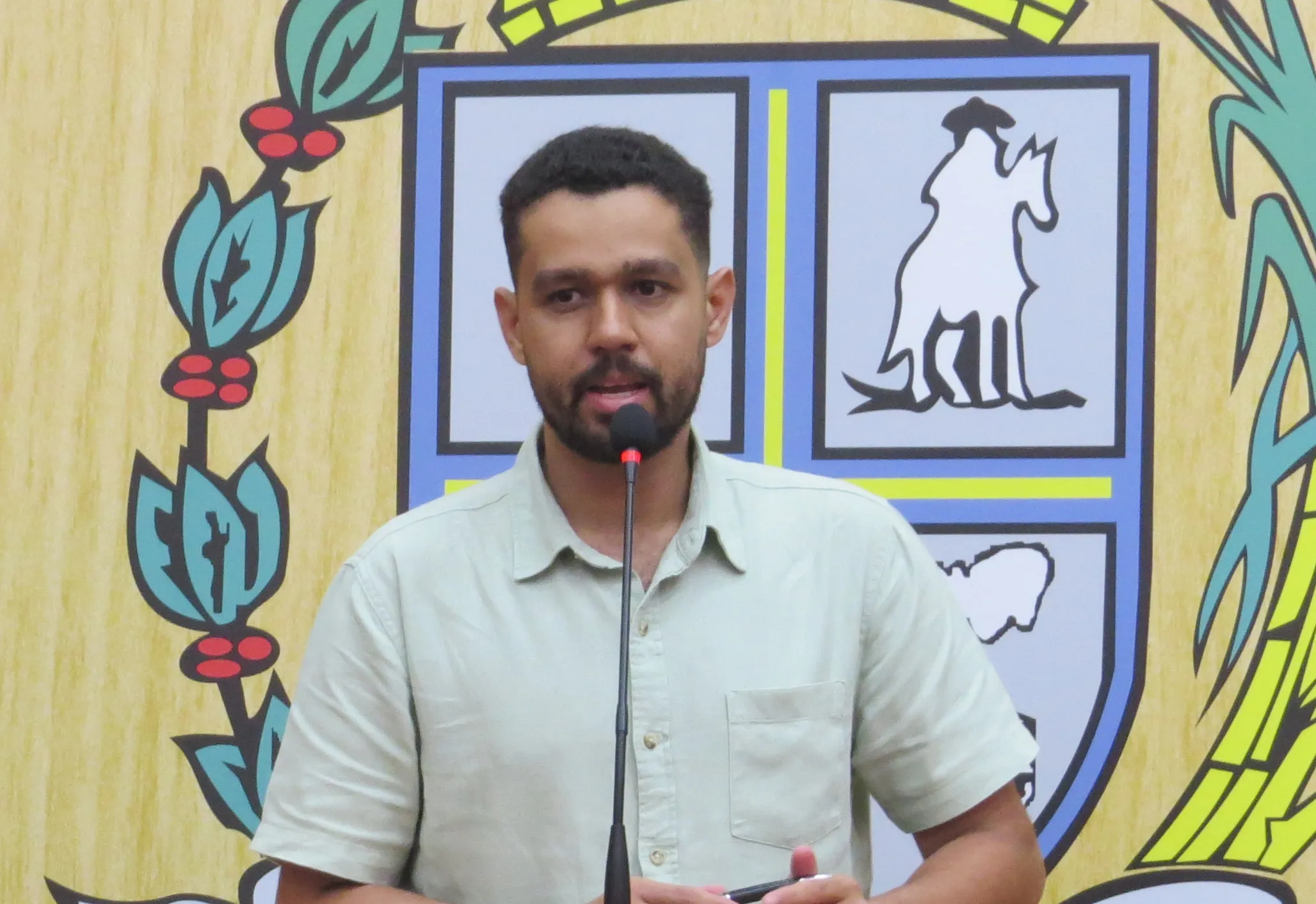 Só do Urso Branco pede estudo para implantação de Centro de Referência Especializado de Assistência Social (CREAS)