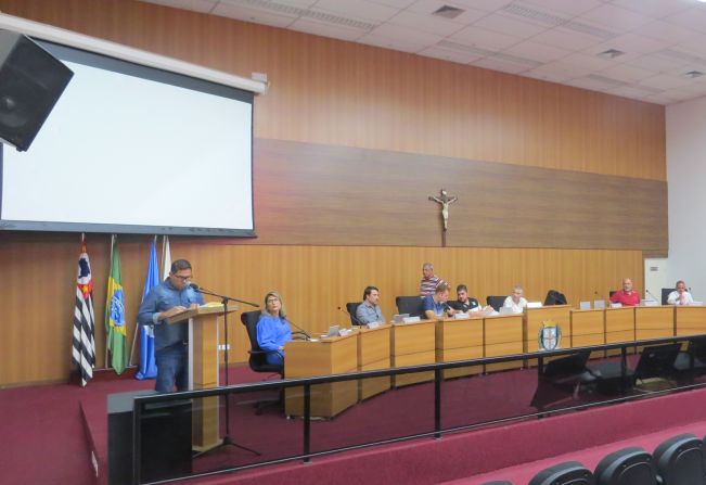 VEJA O TRABALHO DOS VEREADORES NA 12ª SESSÃO DA CÂMARA DE RIO DAS PEDRAS 
