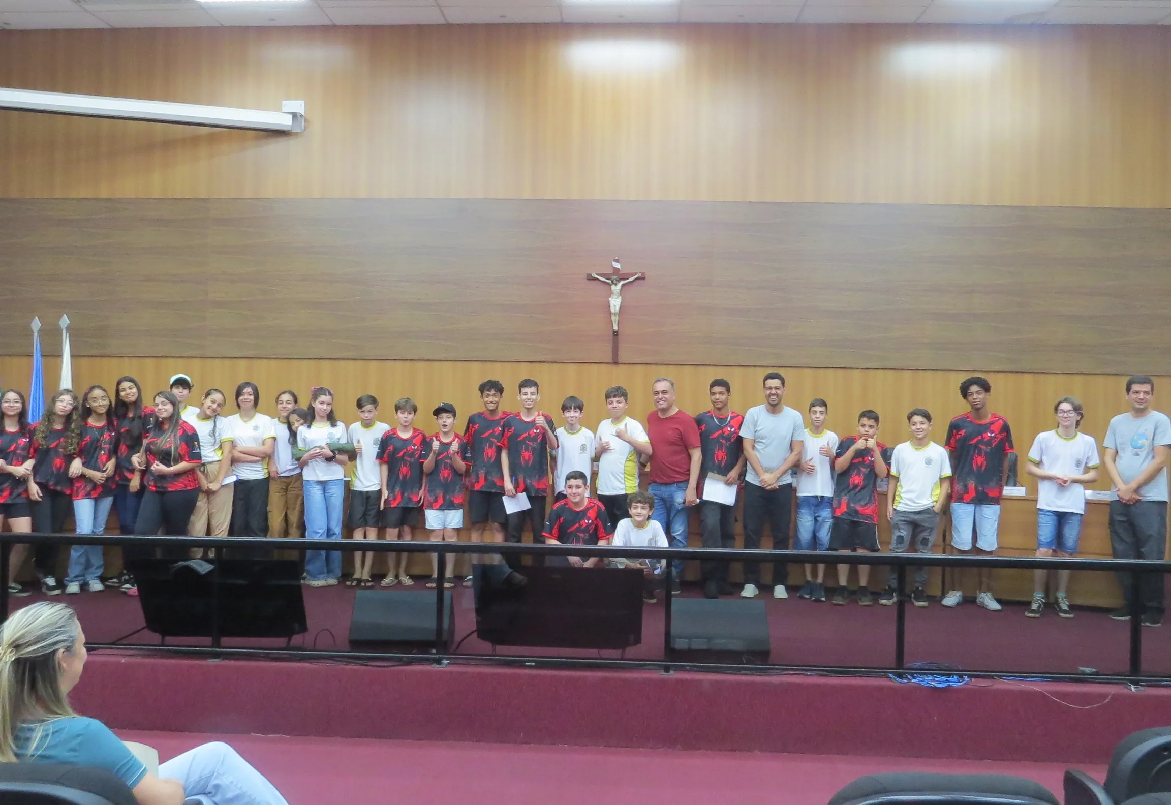 Estudantes da Escola Maria Arlete visitam a Câmara Municipal