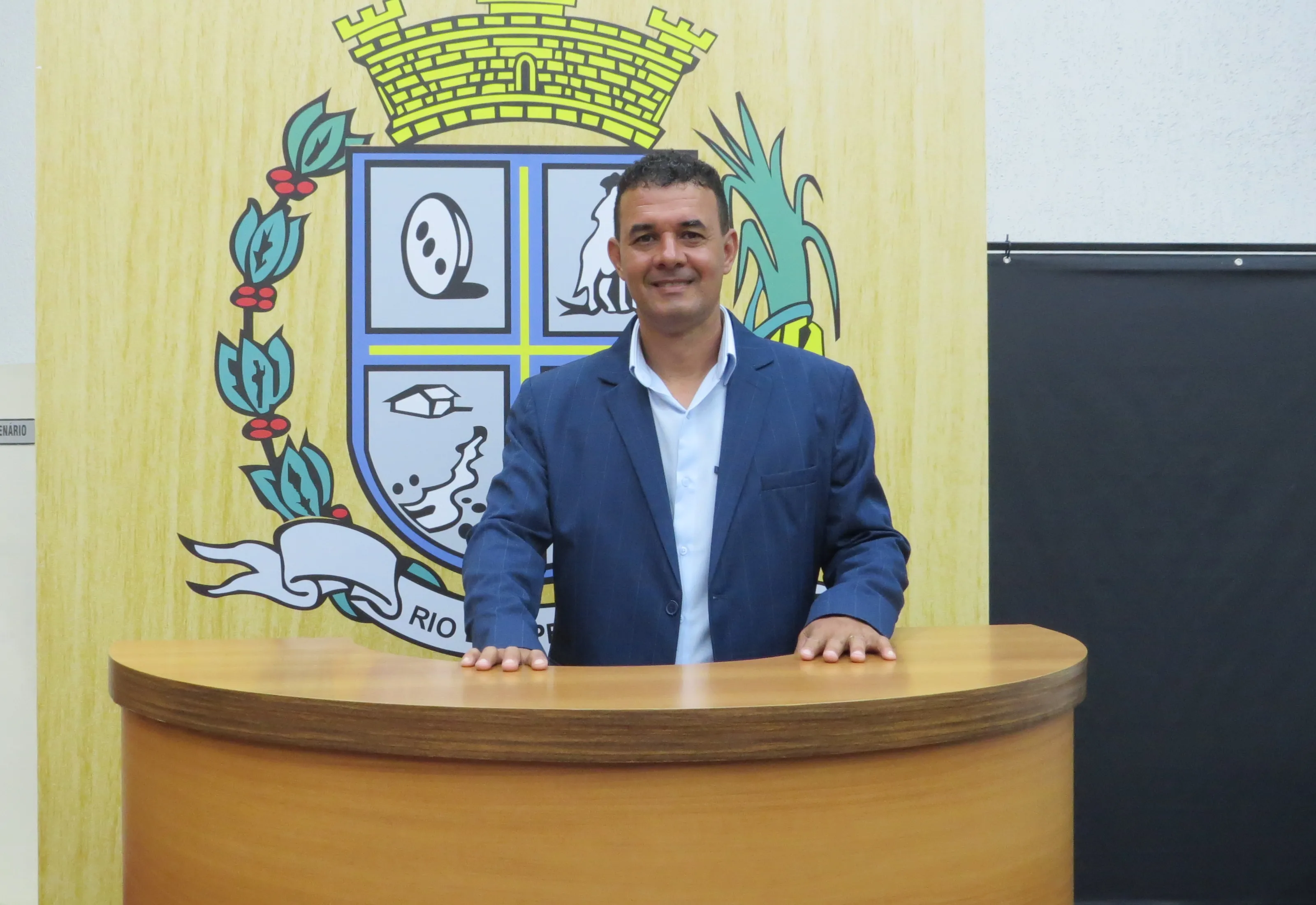Vereador Rosildo indica troca de lâmpadas e manutenção da iluminação pública em vias do Bairro Santa Maria