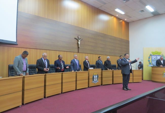 ASSEMBLEIA DE DEUS MINISTERIO DE INDAIATUBA, IGREJA DE RIO DAS PEDRAS RECEBEU MOÇÃO DE CONGRATULAÇÕES E APLAUSOS DA CÂMARA MUNICIPAL